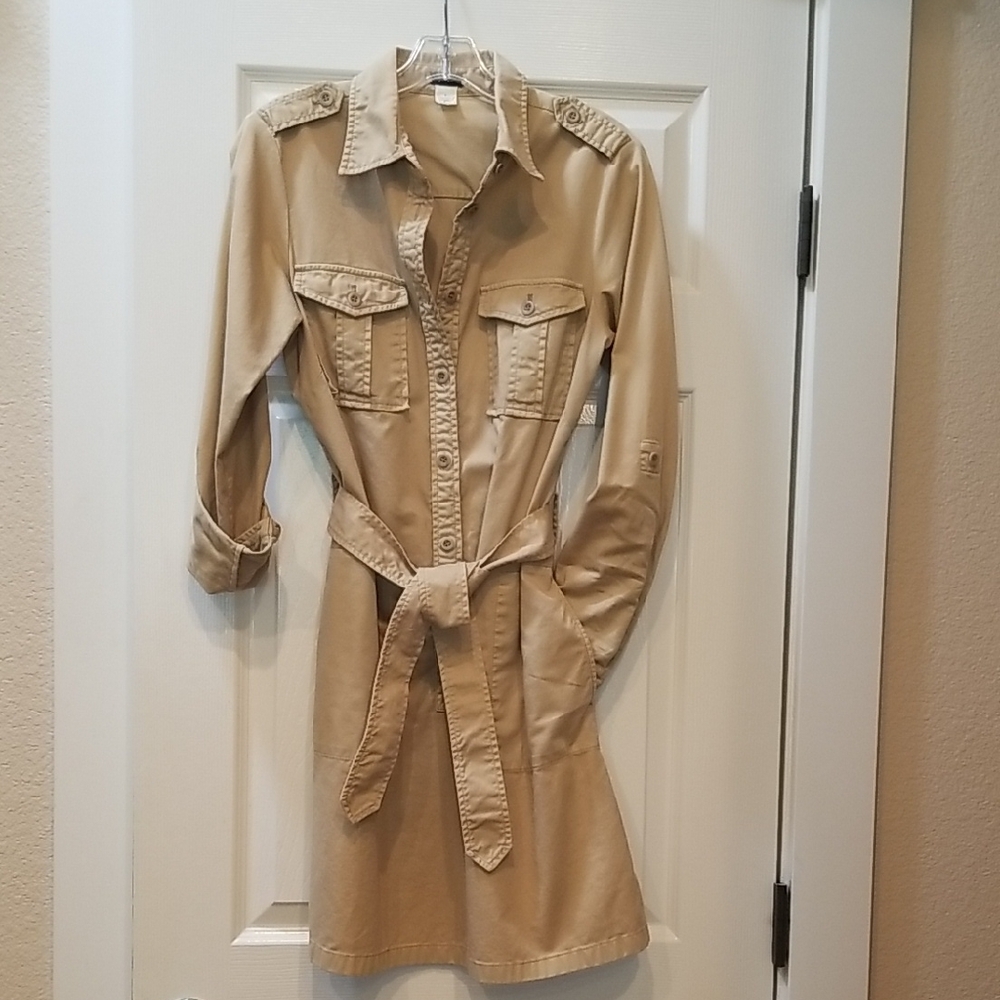 Banana Republic Safari-Style Shirt Dress with (Removable) Belted Waist